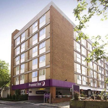 Premier Inn London Hampstead Esterno foto