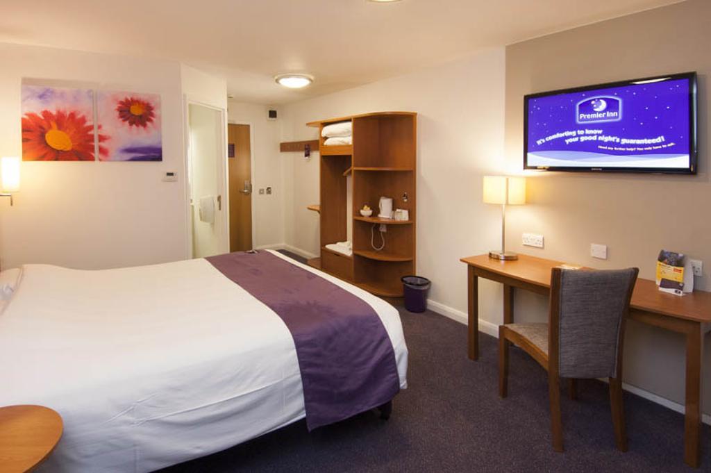 Premier Inn London Hampstead Esterno foto
