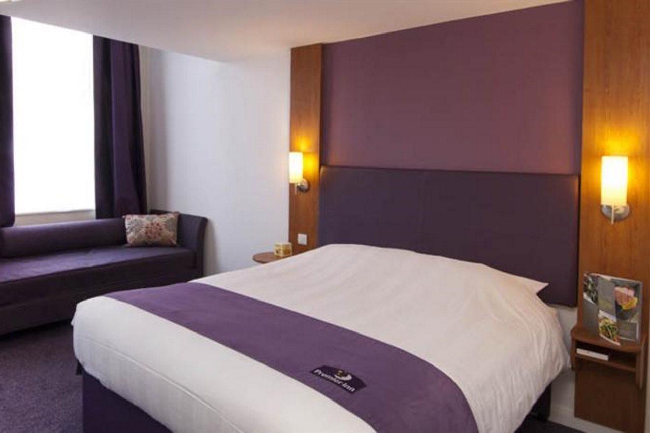 Premier Inn London Hampstead Esterno foto